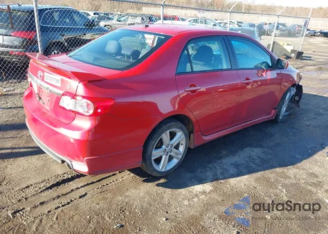 2013 Toyota Corolla S z USA, uszkodzony, nr VIN 2T1BU4EE8DC120343